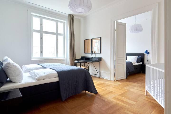 Big Time Luxury In Vestebro Apartment